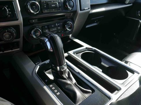 Used 2018 Ford F150 Lariat w/ Equipment Group 501A Mid image 38