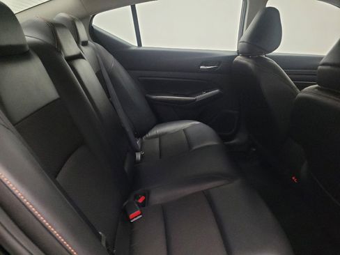 Used 2022 Nissan Altima 2.5 SR image 19