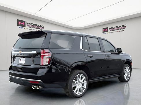 Used 2023 Chevrolet Tahoe High Country w/ LPO, Illumination Package AWD/4WD image 8