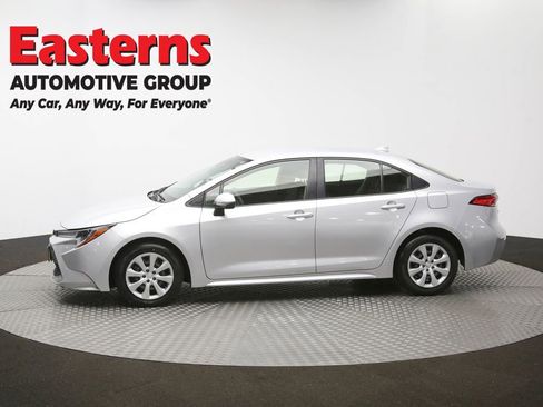 Used 2022 Toyota Corolla LE FWD image 58