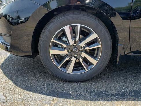 New 2025 Nissan Versa SV w/ Trunk Package FWD image 10