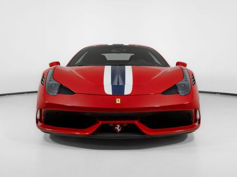 Used 2015 Ferrari 458 Speciale Coupe RWD image 13