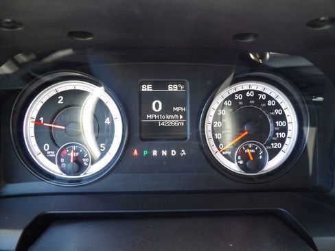 Used 2015 RAM 1500 Tradesman w/ Popular Equipment Group AWD/4WD image 14