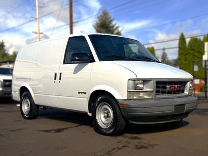 Used 2000 GMC Safari