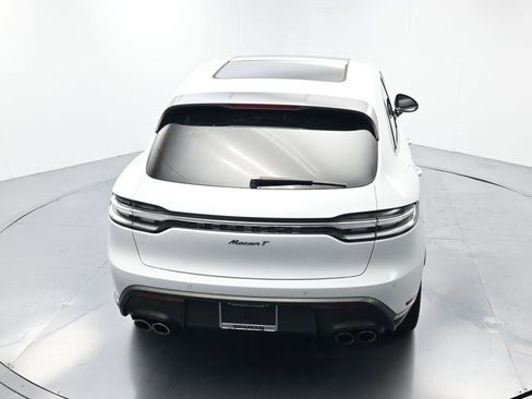 Used 2025 Porsche Macan image 37