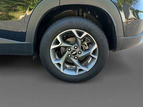 Used 2024 Chevrolet Trax LT FWD image 14