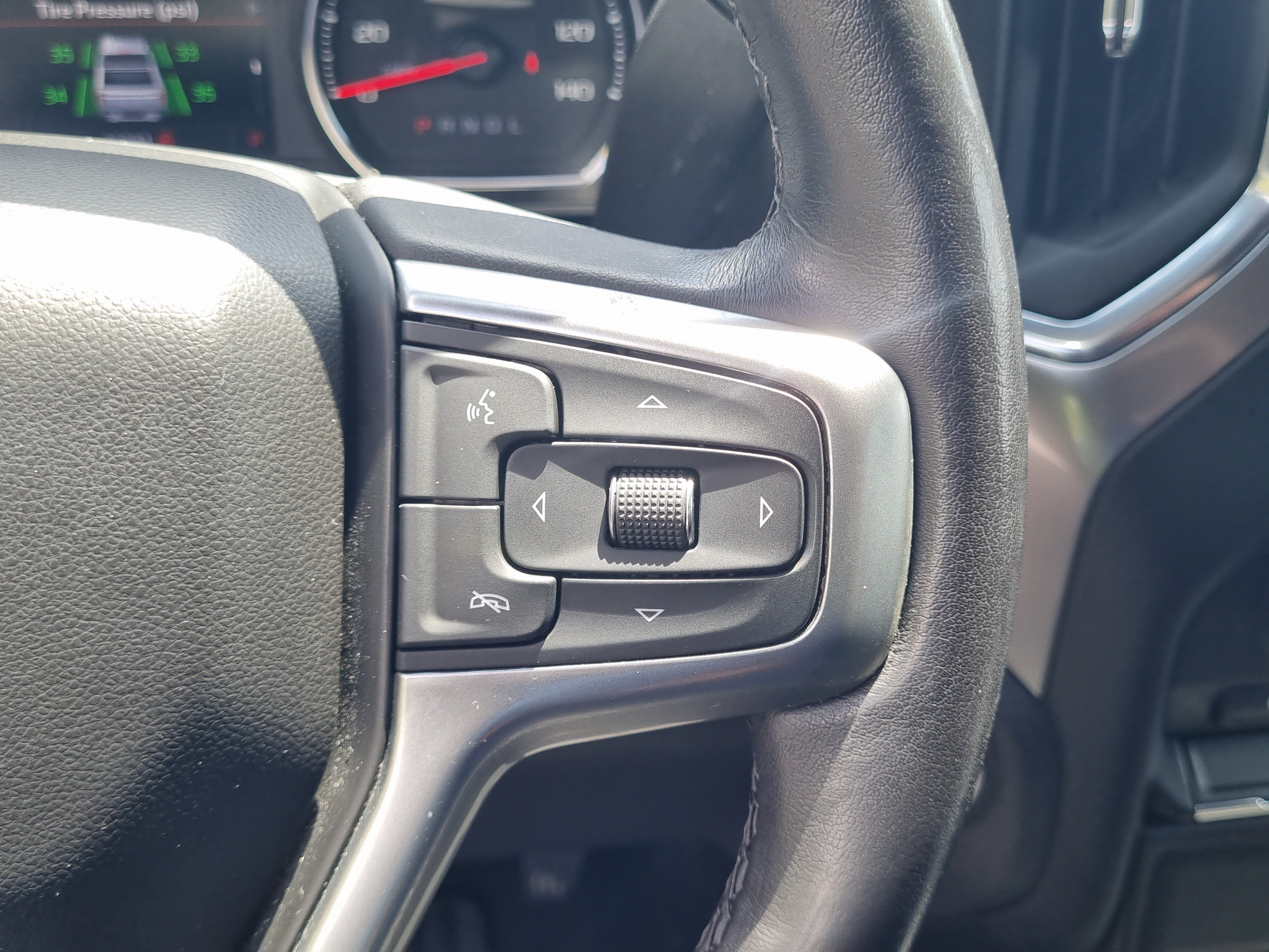 Used 2020 Chevrolet Silverado 1500 LT w/ All-Star Edition RWD image 25