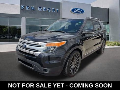 Used 2013 Ford Explorer XLT image 1