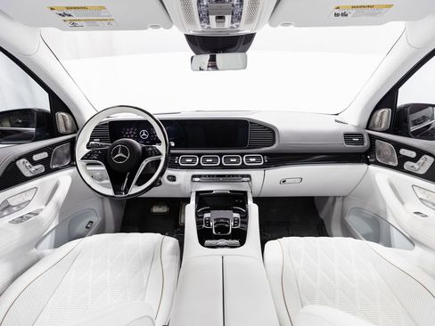Certified 2024 Mercedes-Benz Maybach GLS 600 4MATIC image 27