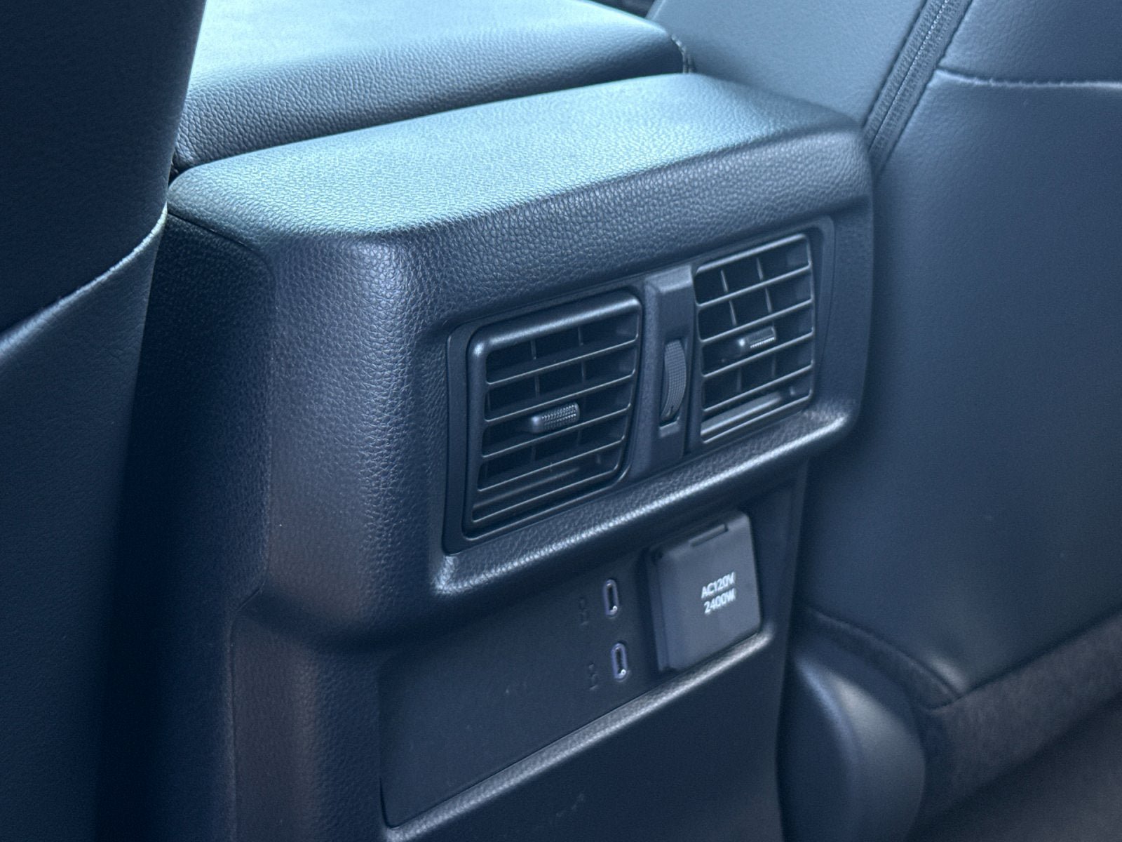 New 2026 Toyota 4Runner Limited AWD/4WD image 15