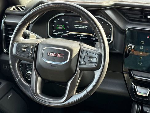 Used 2023 GMC Sierra 1500 AT4 w/ AT4 Preferred Package image 14