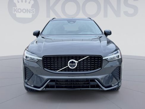 Used 2023 Volvo XC60 B5 Plus w/ Climate Package image 11