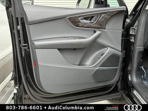 Used 2023 Audi Q7 3.0T Premium Plus AWD/4WD image 20