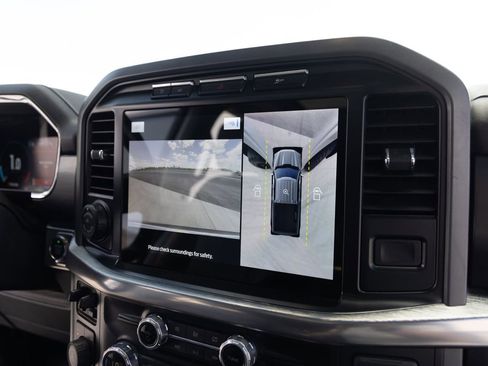 Used 2021 Ford F150 Lariat w/ Equipment Group 502A High AWD/4WD image 29