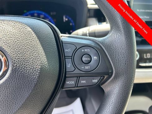 Used 2021 Toyota Corolla LE FWD image 9