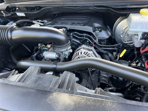 Used 2020 RAM 1500 Laramie AWD/4WD image 26