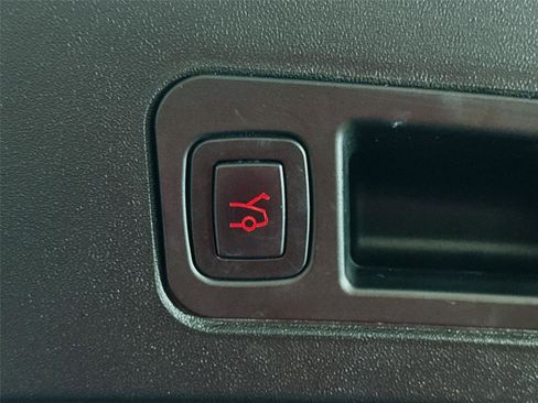 Used 2019 Tesla Model S 75D AWD/4WD image 18