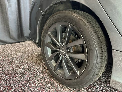 Used 2020 Honda Civic EX image 35