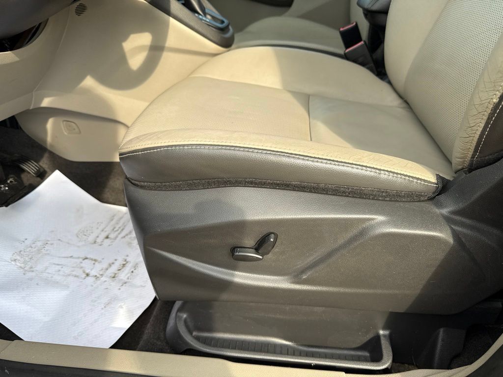 Used 2014 Ford Transit Connect XLT FWD image 24
