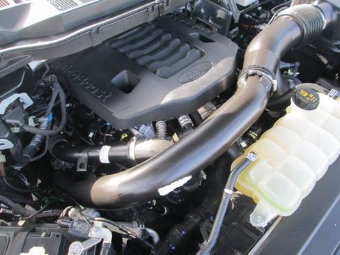 Used 2022 Ford F150 XLT w/ Equipment Group 302A High AWD/4WD image 29