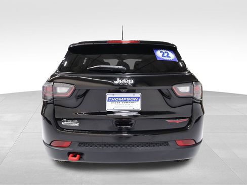 Used 2022 Jeep Compass Trailhawk w/ Trailhawk Elite Group image 3