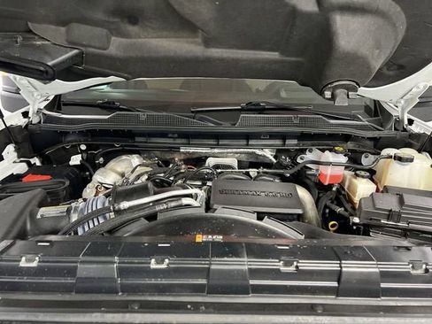 Certified 2024 Chevrolet Silverado 2500 High Country w/ High Country Premium Package AWD/4WD image 30