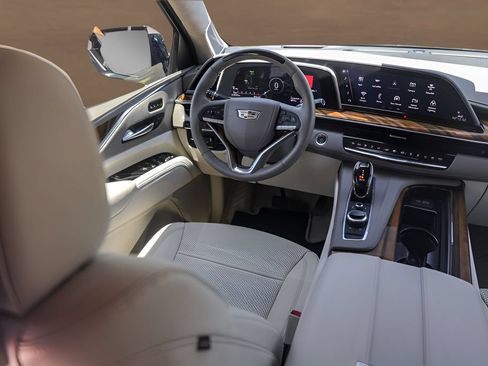 Certified 2024 Cadillac Escalade Sport Platinum w/ LPO, ONYX Package AWD/4WD image 28