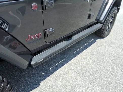 Used 2020 Jeep Wrangler Unlimited Rubicon AWD/4WD image 11