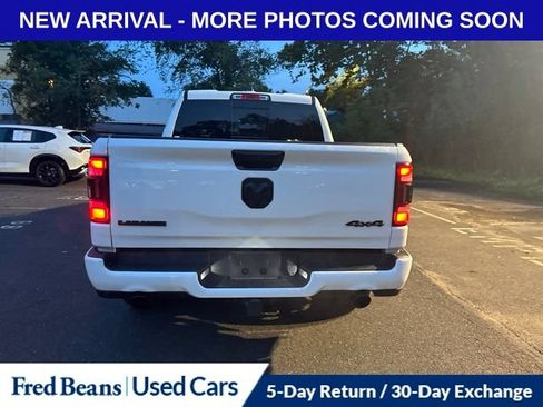 Used 2024 RAM 1500 Laramie AWD/4WD image 3