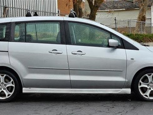 Used 2009 MAZDA MAZDA5 Sport w/ Popular Equipment Pkg FWD image 6