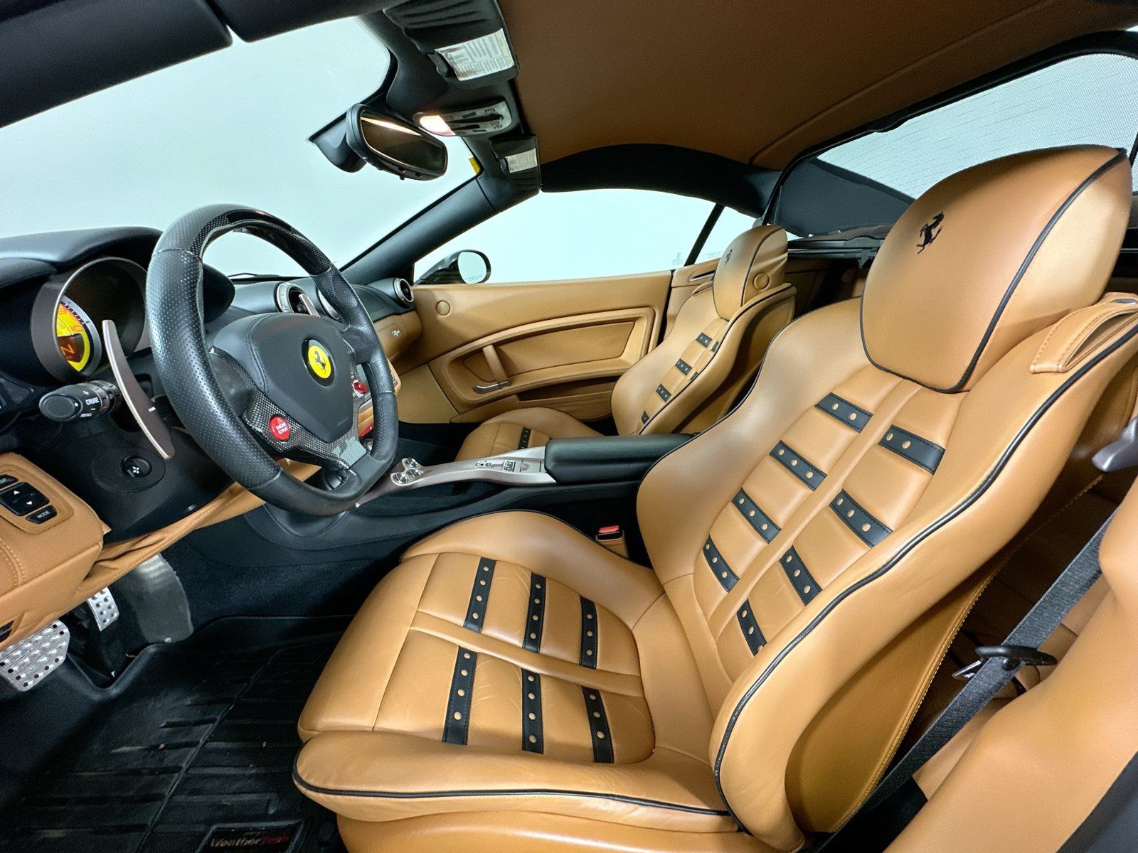 Used 2014 Ferrari California RWD image 35