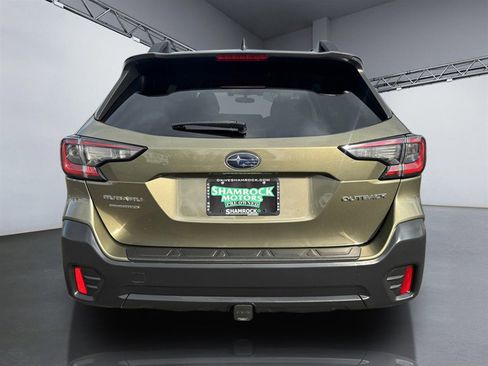 Used 2022 Subaru Outback Premium image 6