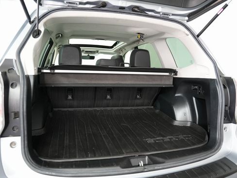 Used 2017 Subaru Forester 2.5i Touring w/ Protection Package #2 image 35