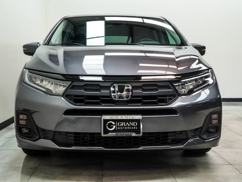 Used 2025 Honda Odyssey EX-L image 6