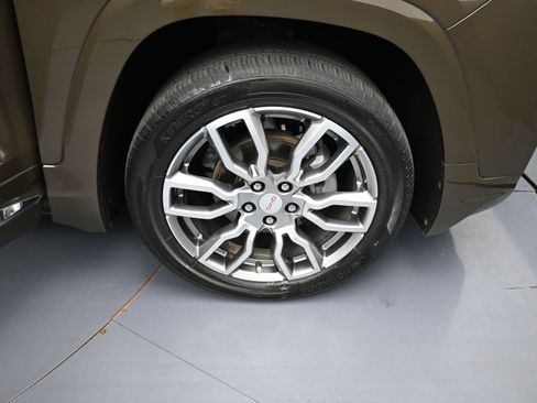 Used 2023 GMC Terrain Denali image 25