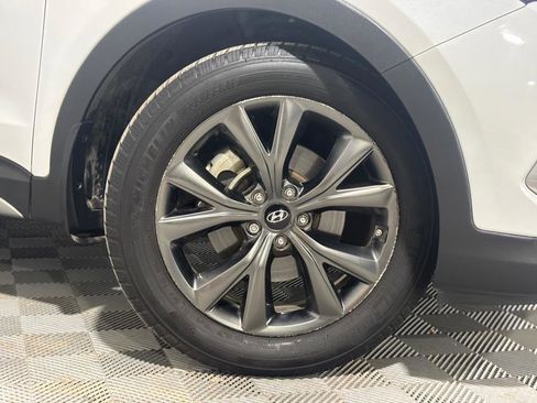 Used 2017 Hyundai Santa Fe Sport image 37