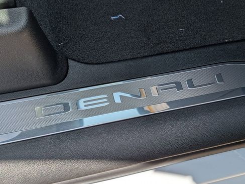 New 2026 GMC Sierra 3500 Denali w/ Denali Reserve Package AWD/4WD image 28