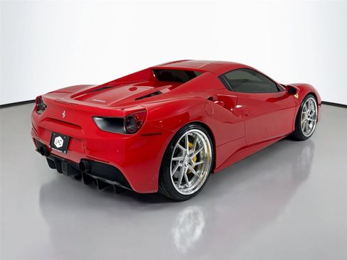 Used 2017 Ferrari 488 Spider RWD image 40