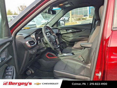 Certified 2023 Chevrolet TrailBlazer RS w/ Convenience Package image 16