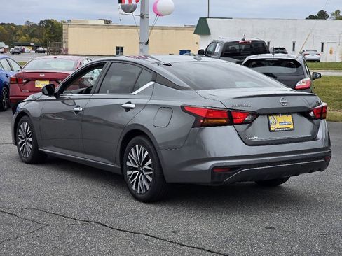 Used 2023 Nissan Altima 2.5 SV image 24