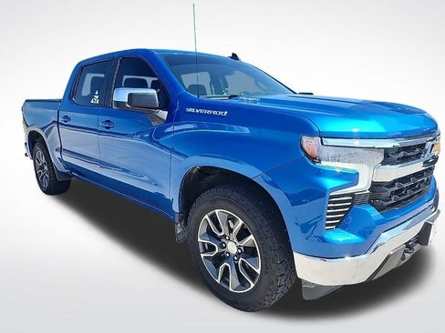Used 2022 Chevrolet Silverado 1500 LT w/ Protection Package image 19
