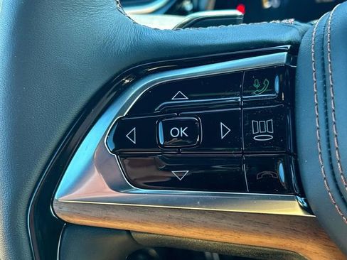 New 2025 Jeep Grand Cherokee L Summit image 30