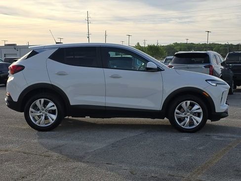 Used 2024 Buick Encore GX Preferred FWD image 6