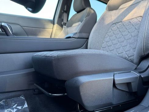 New 2025 Nissan Kicks SV w/ Charging Package image 14