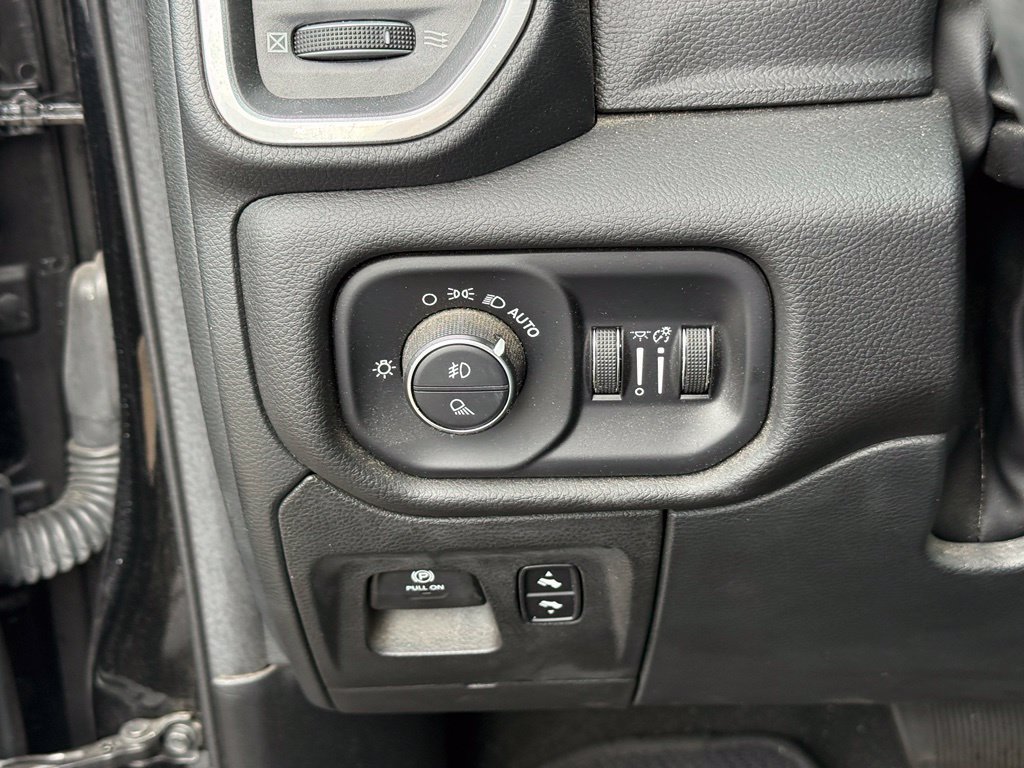 Used 2023 RAM 1500 Laramie AWD/4WD image 20