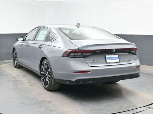 New 2026 Honda Accord Touring image 7