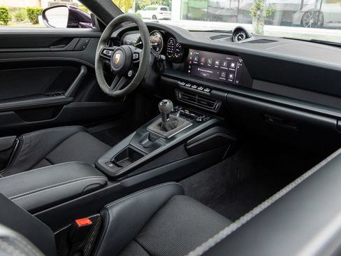 Certified 2022 Porsche 911 GT3 RWD image 12