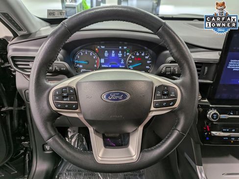 Used 2023 Ford Explorer Limited w/ Limited Technology Package AWD/4WD image 21