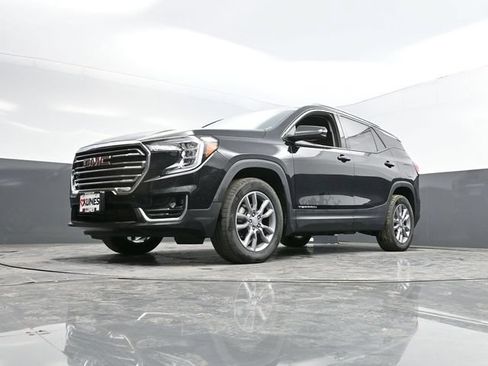 Used 2024 GMC Terrain SLT AWD/4WD image 46