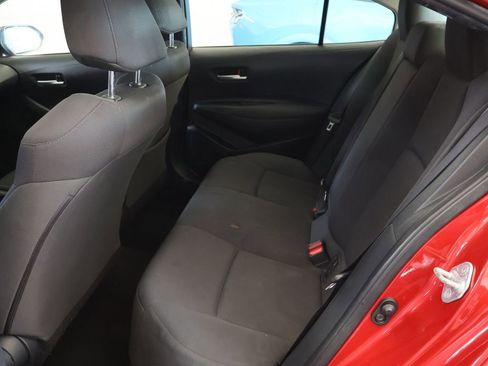 Used 2021 Toyota Corolla LE FWD image 15